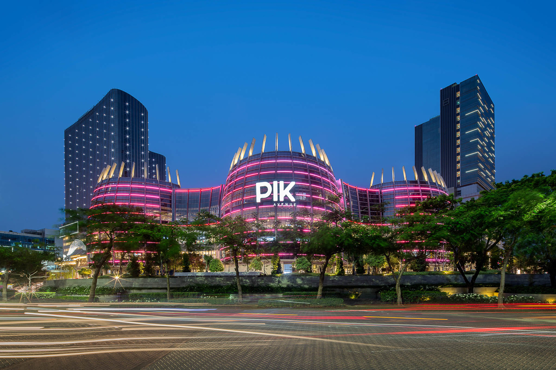 FACADE 2 - ELECTRICAL & INDUSTRIAL SUPPLIER - SYSTEM INTEGRATOR - SERVICE & MAINTENANCE SUBCONTRACTOR