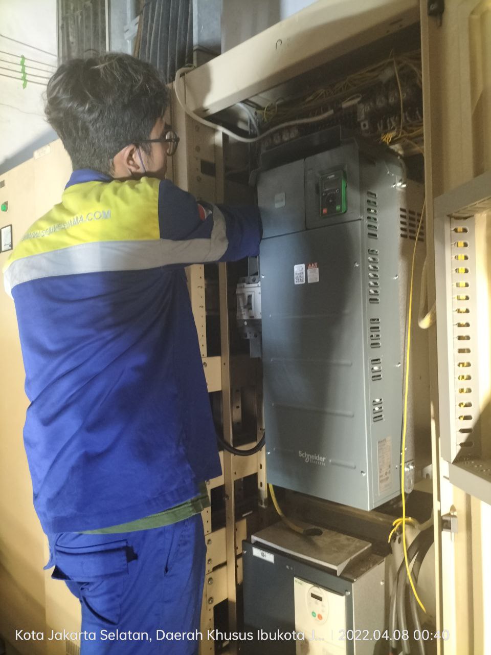 Jasa perbaikan repair retrofit vsd variable speed drive inverter pt